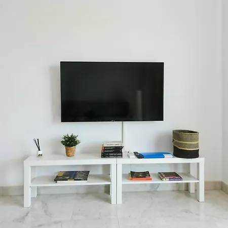 Lovely Spacious 아파트 *